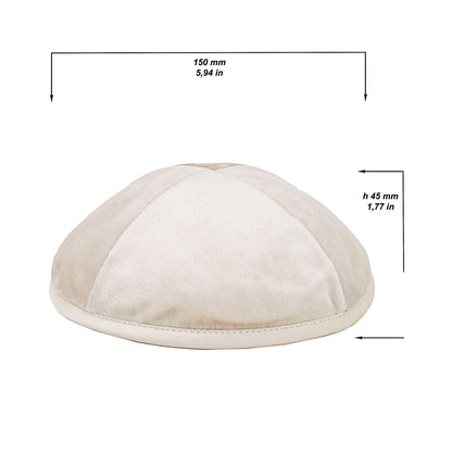 Eine edle Kippa, aus Samt “Orthodox” für Erwachsene, ⌀ 15cm.