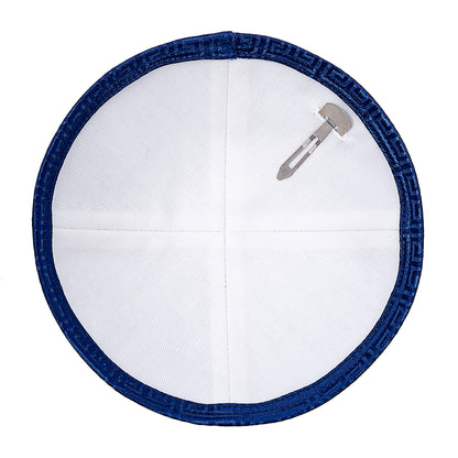 Eine edle Kippa, mit dezentem blauen Muster “Jerusalem” für Erwachsene, ⌀ 15cm.