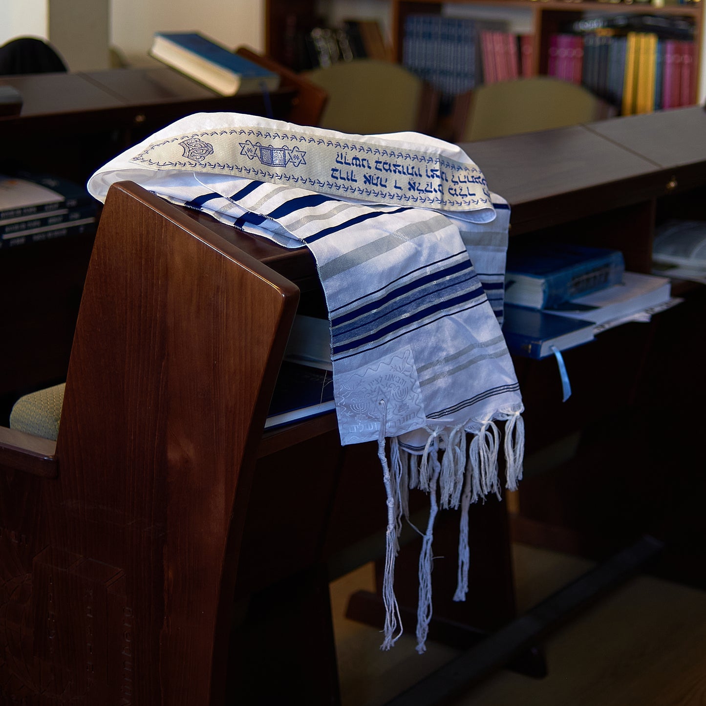 Ein Tallit, zeremonieller jüdischer Gebetsschal "Gold"